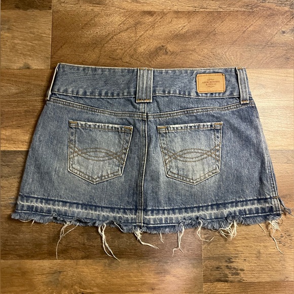 Abercrombie &fitch denim skirt - Picture 4 of 5